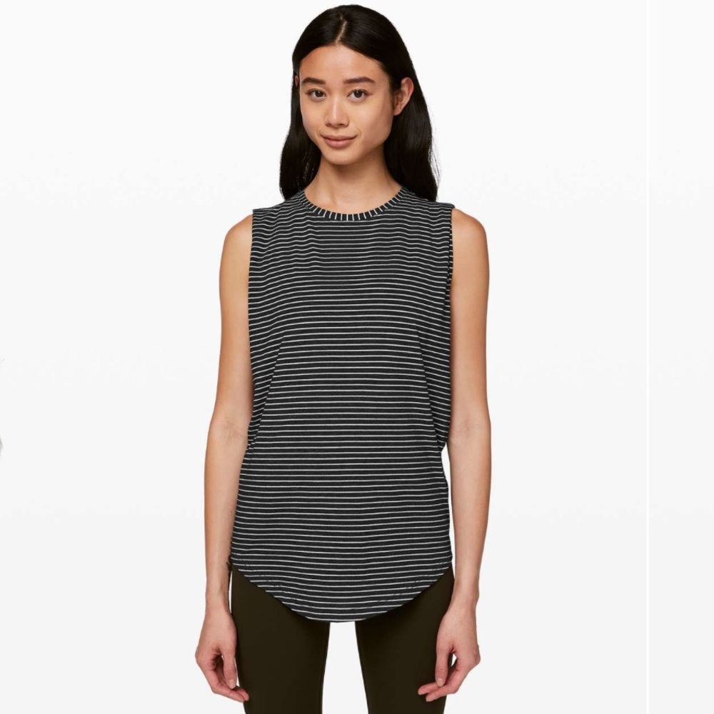 Lululemon Brunswick Muscle Tank - Size 8